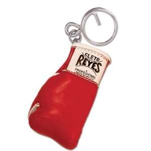  Cleto Reyes Mini Boxing Glove Keyring: Sports & Outdoors