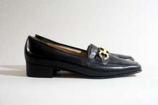 Ferragamo Black Gold Logo Bit Loafer Heel Shoe 7 EXC  