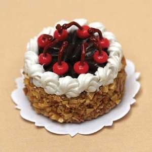  Dollhouse Miniature Black Forest Cake: Toys & Games
