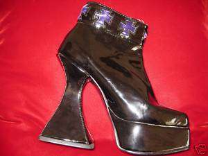 England London Underground funky ankle bootie size 5  