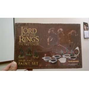    Lord of Rings: The Two Towers Uruk hai Paint Set: Toys & Games