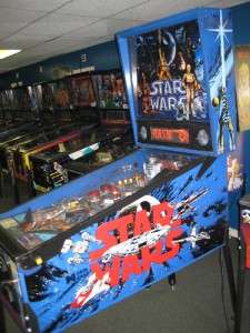 STAR WARS   Arcade Pinball Machine by DATA EAST    