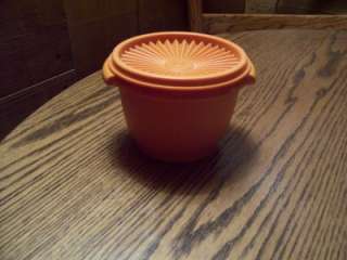 Tupperware~vintage Butterscotch servalier bowl~20 oz  