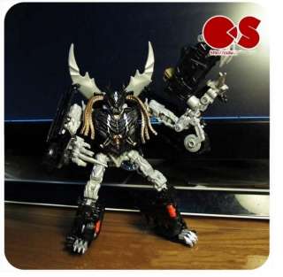 NEW!! CRANKCASE Transformers 3 DOTM Deluxe Class Figure 2011  