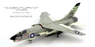 Century Wings F 8E Crusader, Fighting Shamrocks 601482  