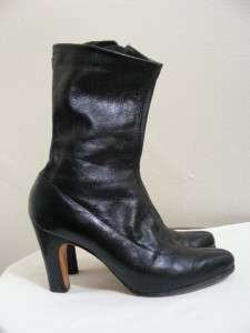   Early 60s JOHN JERRO Black Leather PIXIE Heels Side Zipper Short Boots