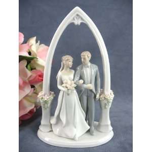  Newlywed Wedding Arch Bride and Groom Cake Topper