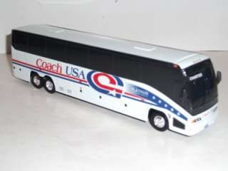 MCI E 164 DIECAST COLLECTOR BUS COACH USA PLATINUM  