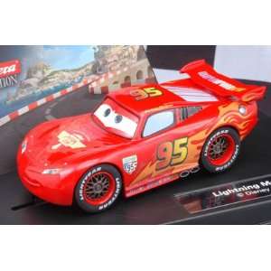  32 Carrera Analog Slot Cars   CARS2 McQueen (27353): Toys & Games