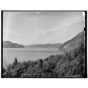   Rogers Slide from Rogers Rock Hotel,Lake George,N.Y.: Home & Kitchen