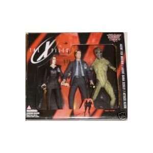   Mcfarlane X files Action Figures mulder, Scully, Alien Toys & Games