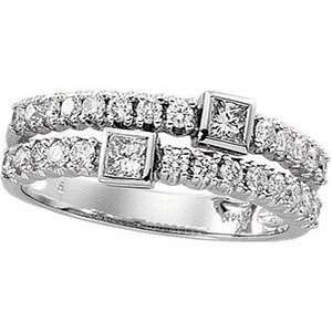  Commanding 0.75 Carat Total Weight Diamond Right Hand Ring 