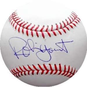  Autographed Robin Yount Baseball