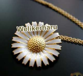Vintage Style Daisy flower Long Necklace  