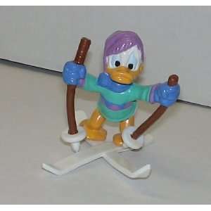  Disney Donald Duck Skiing Pvc Figure 