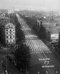 Description 1926 photo Ku Klux Klan parade, 9/13/26
