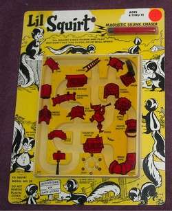   1963 LIL SQUIRT magnetic SKUNK Chase GAME MOC oss CUTE GRAPHICS NICE