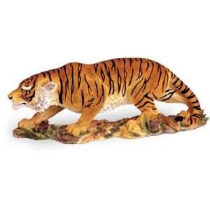  Tiger Prowling (18.5X6.5) Figurine