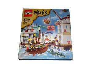 Lego Pirates Soldiers Fort 6242  