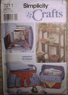   SIMPLICITY CRAFTS PATTERN~SEWING ACCESSORIES~PIN CUSHIONS~WRIST PIN