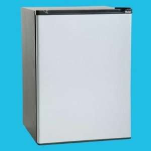  Haier HSB03BPG Compact 2 2/3 Cubic Foot Refrigerator/Freezer, Black 