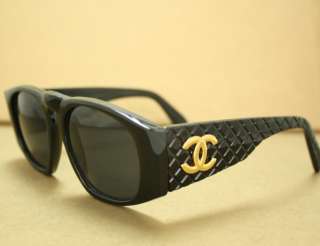 CHANEL Sunglasses Black Matelasse 01450 91235 Quilted CC Gold Vintage 