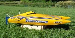   Professional Surge Crusher Electric RC Racing Speed FIBERGLASS Boat