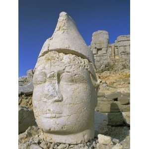  Ancient Carved Heads of Gods on Summit of Mount Nemrut 